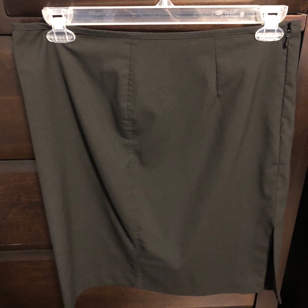 Black pencil skirt
